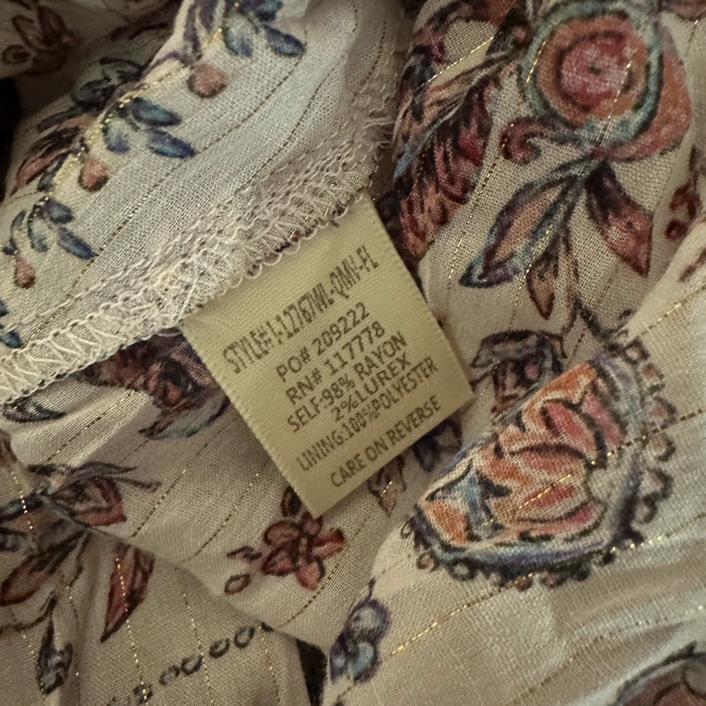 Lovestitch NWT Women's Purple Bell Sleeve Paisley Print High Low Top Sz S - Picture 9 of 9
